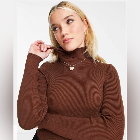 Urban Revivo Brown Rib Knit Roll Neck Sweater - XS - Picture 3 of 6
